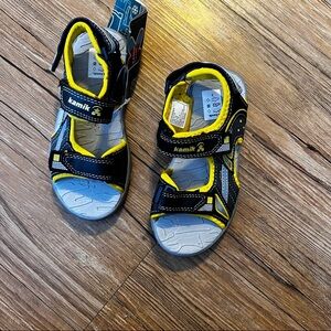 💚Kamik athletic shoes